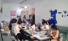抢！1.8万出！街道口鹏程国际60平...